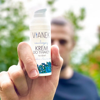 Feuchtigkeitsspendende Gesichtscreme mit Dandy-Blatt-Extrakt für trockene und empfindliche Vianek-Haut - 2