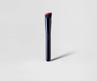 Foundation-Pinsel mit schrägem Kopf und flachen Borsten Nr. 7 Say Make-up