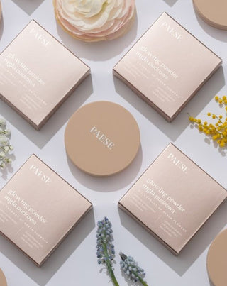 Leuchtender und glättender Pudernebel für ein samtiges Finish 13 goldenes Paese-Beige - 3