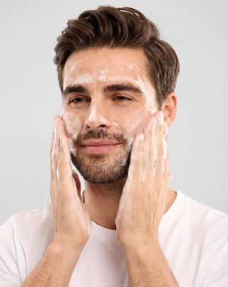 Reinigungsgel für das Gesicht mit Postbiotika und Panthenol zur Reinigung und Pflege des Bartes Monolith - 3