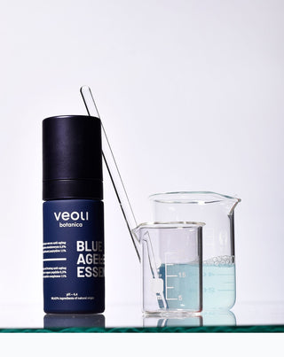 Blaue alterslose Essenz Anti-Aging-Serum Veoli Botanica_2 - 2