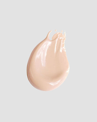 Aufhellung und Verringerung der Sichtbarkeit von dunklen Ringen unter den Augen, helles Paese-Beige