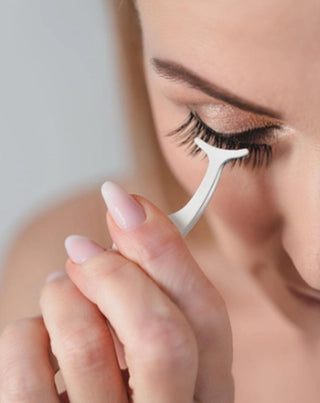 Wiederverwendbare falsche 2d-Wimpern, verformungsbeständig Naturally Fab Bamm!Lashes