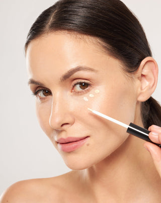 Concealer unter den Augen mit Vitamin C bei Unreinheiten für sehr helle Nutridome-Haut - 4