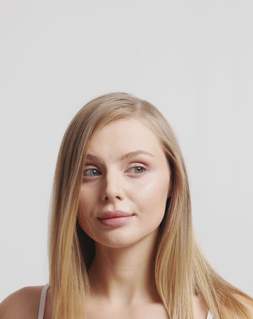 Trockenshampoo für alle haartypen, das frischheit zurückgibt und volumen verleiht Nutridome_3