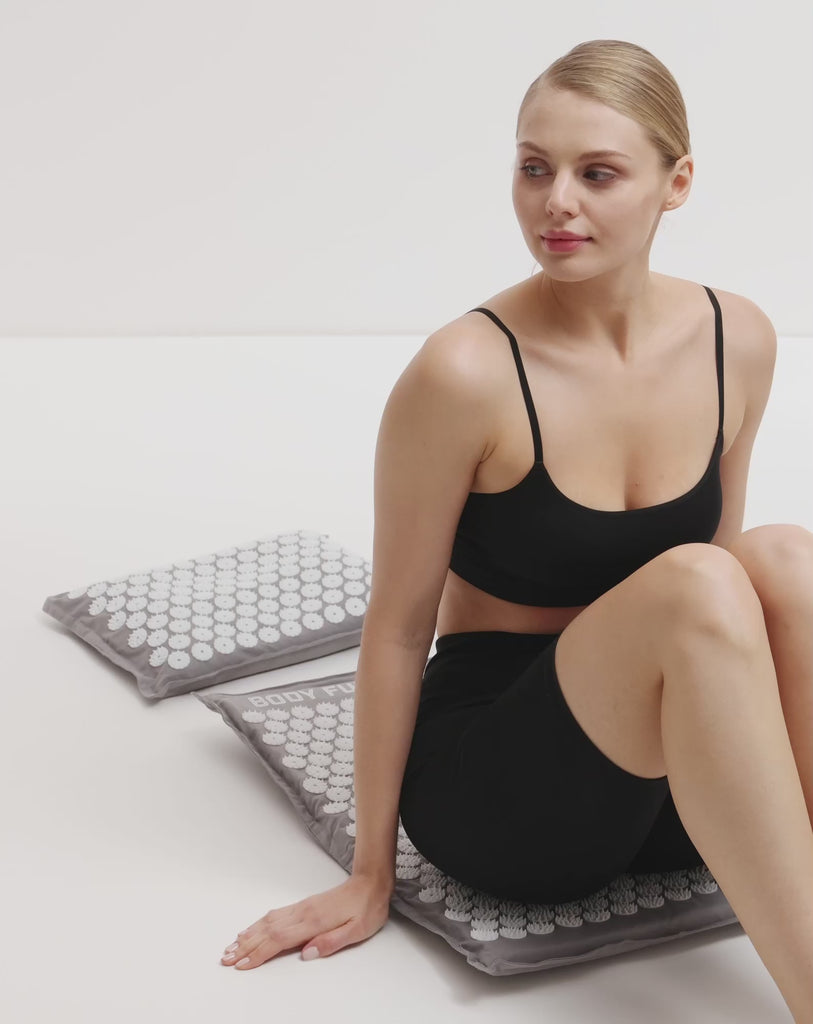 Akupressurmatte mit Spikes und Kissen groß Körperfunktionen_6