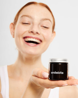 Smilebite Zahnaufhellungspulver mit Kokosnusskohle - 3