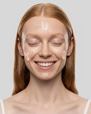 Anti-Akne Tagescreme mit Salicyl- und Azelainsäure gegen Unreinheiten Anti-Acne Orphica Clinic 50 ml - 2