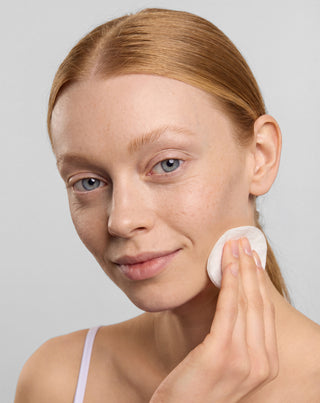 Gesichtstoner gegen Akne mit Niacinamid und Azelainsäure Anti-Acne Orphica Clinic 200 ml